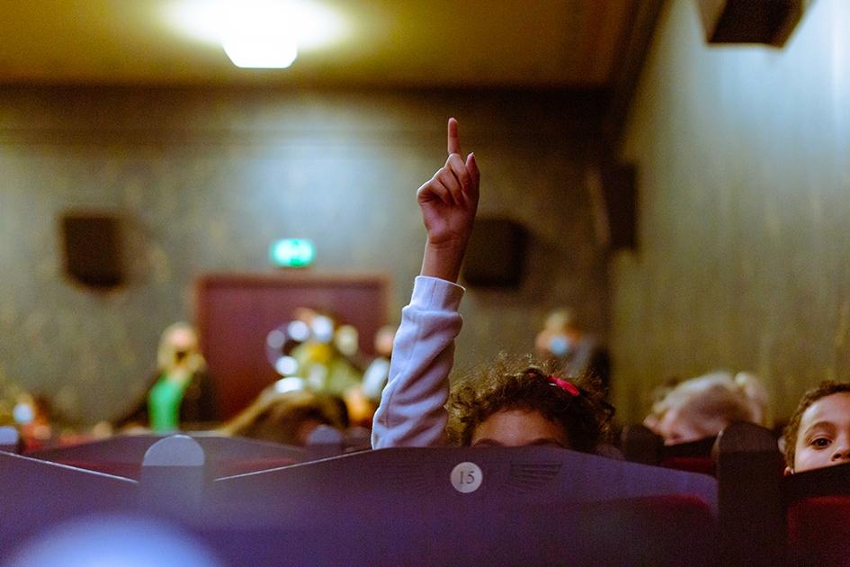 Séance du film Le Chêne au Louxor (© Yohann Borel) Séance du film Le Chêne au Louxor
