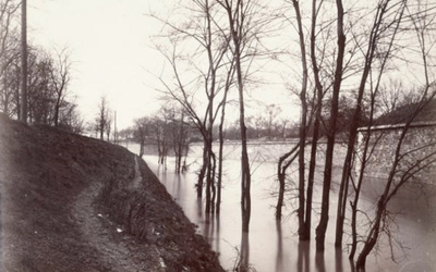 Eugène Atget. Fortifications, Porte de Sèvres, 1923. Musée Carnavalet.