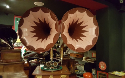 Au PHONO Museum paris