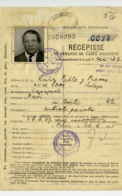 Récépissé de demande de carte d'identité datant de 1935