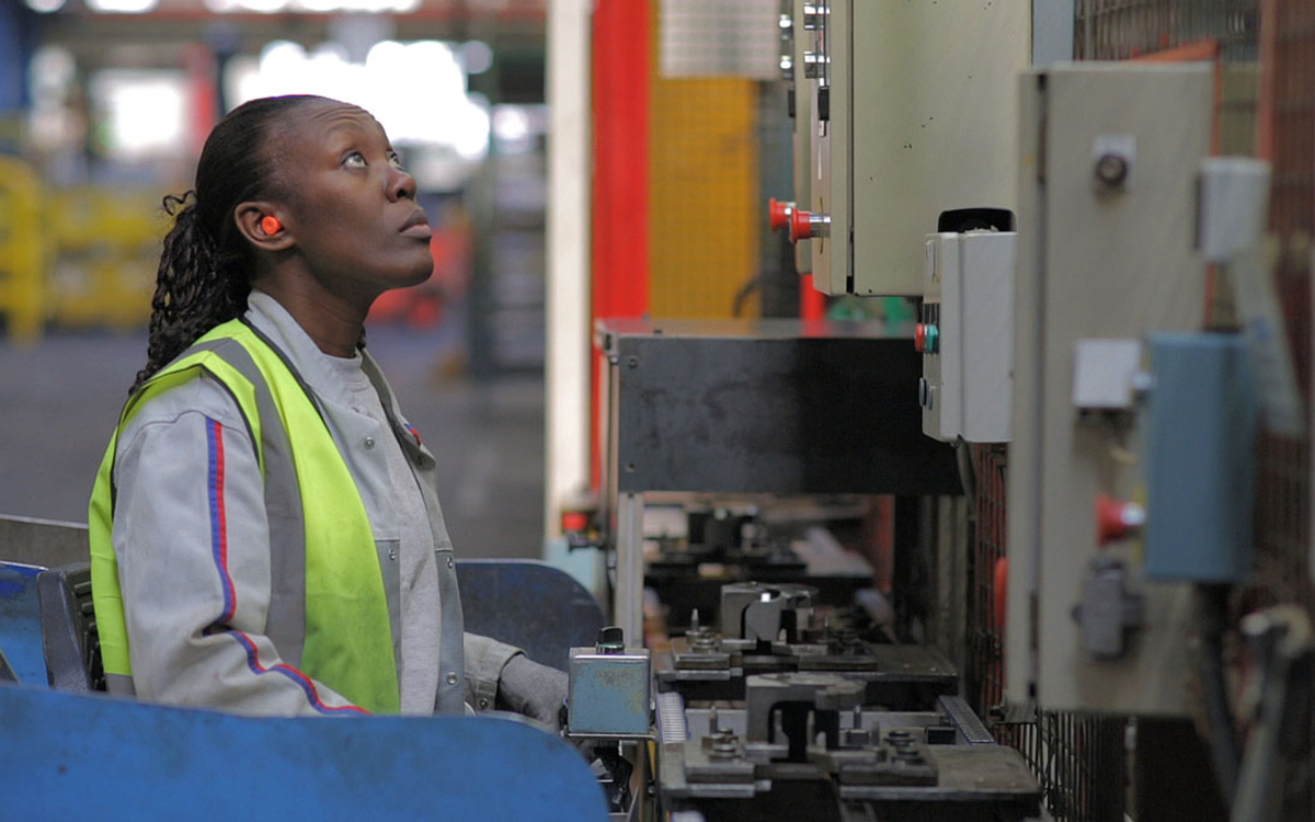 C'est quoi ce travail - film