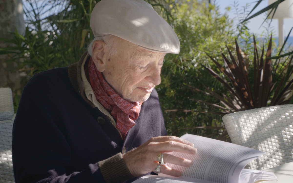 Projection-Débat du film Edgar Morin, journal d’une vie, de Jean-Michel Djian, le mercredi 30 Mars 2022 à 18H30, à Jussieu.