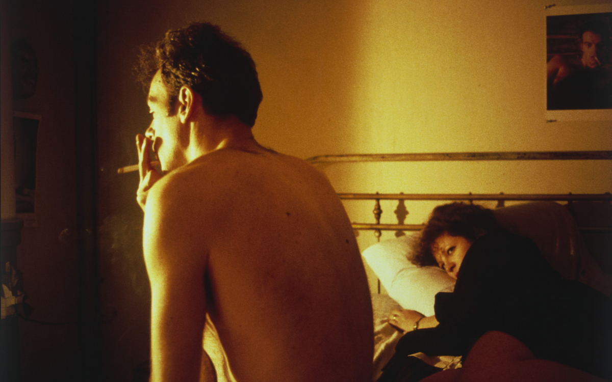 Nan Goldin, Nan and Brian in bed, New York City, 1986 De la série « The Ballad of Sexual Dependency » Collection MEP, Paris 