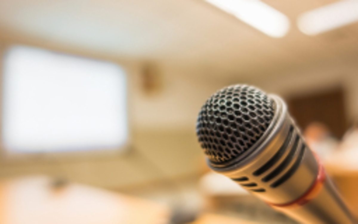 RENCONTRES ET DEBATS