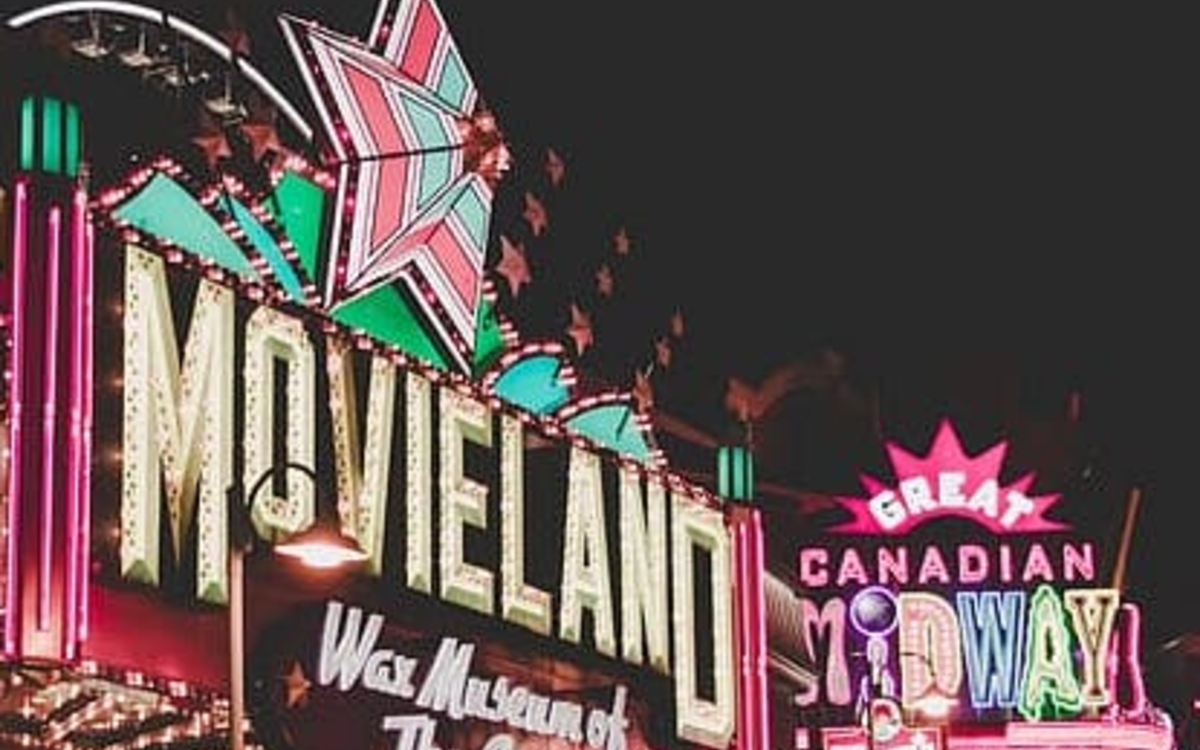 stage de comédie musicale enfants vacances 2022 paris 