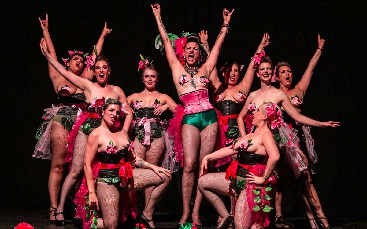 Juliette Dragon et le Cabaret des filles de joie