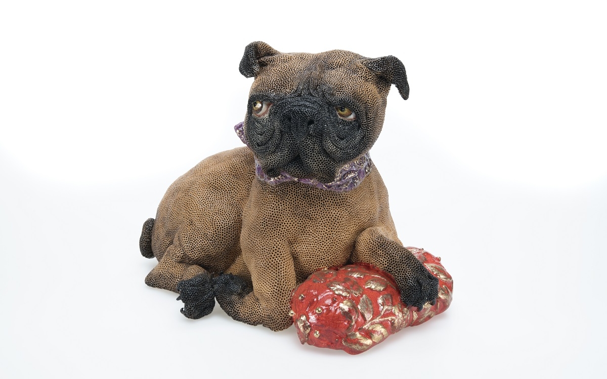 Carlin-Pug (vue 3), Carolein Smit, 2019, Céramique émaillée