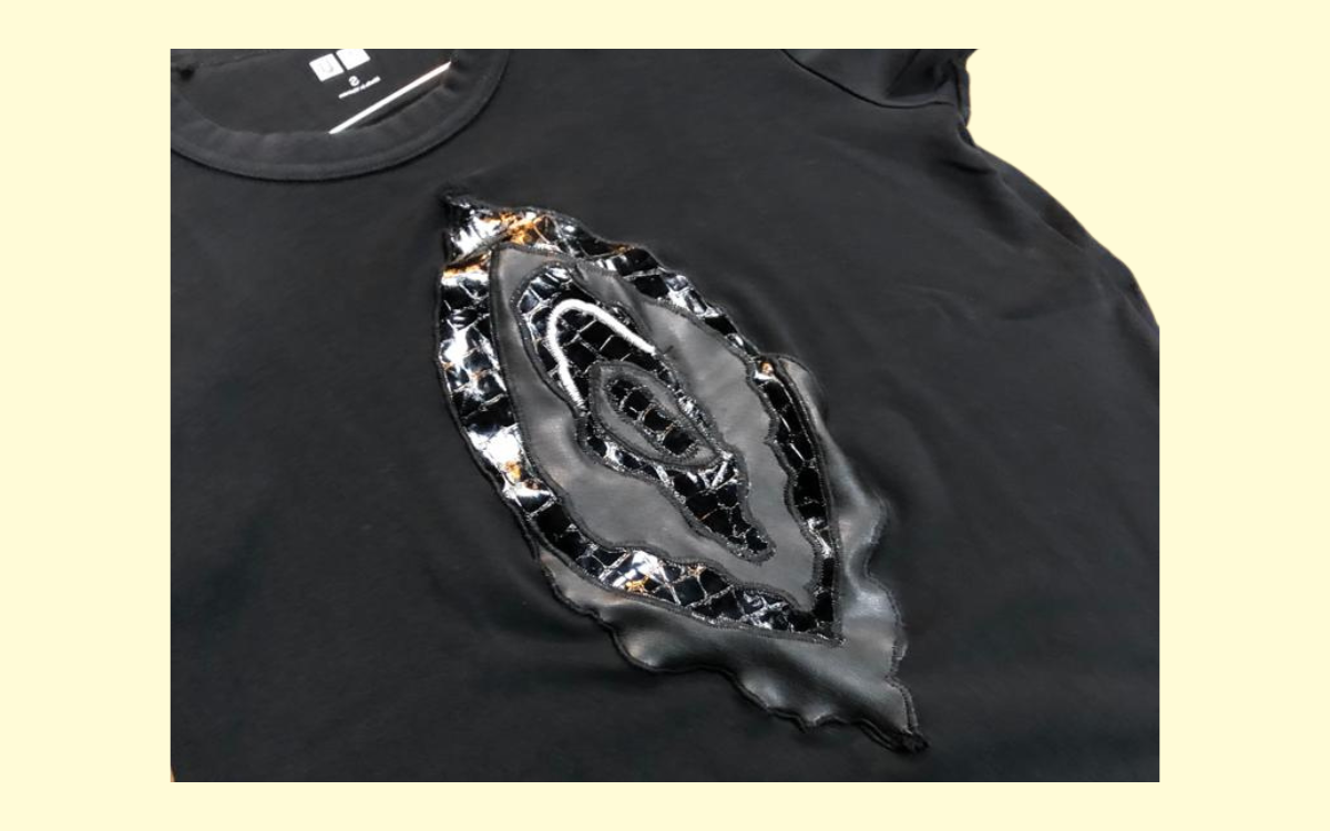 Teushirt : une teuche sur un t-shirt de récup. Atelier couture militante à La Cadette