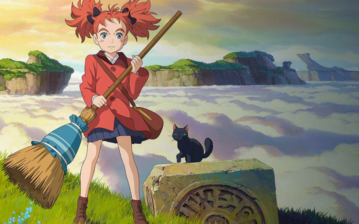 Mary, son balais et son chat posent de manière déterminés devant un paysage