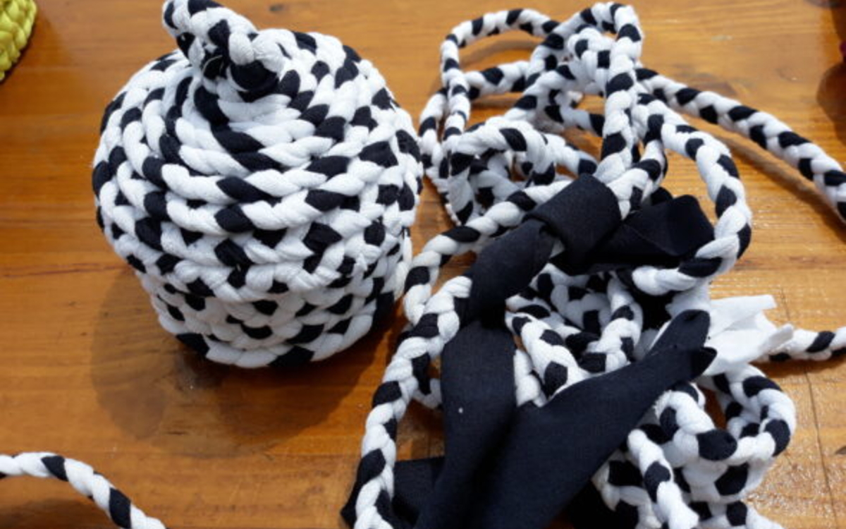 J’apprends à tresser et je crée ma boîte à secrets