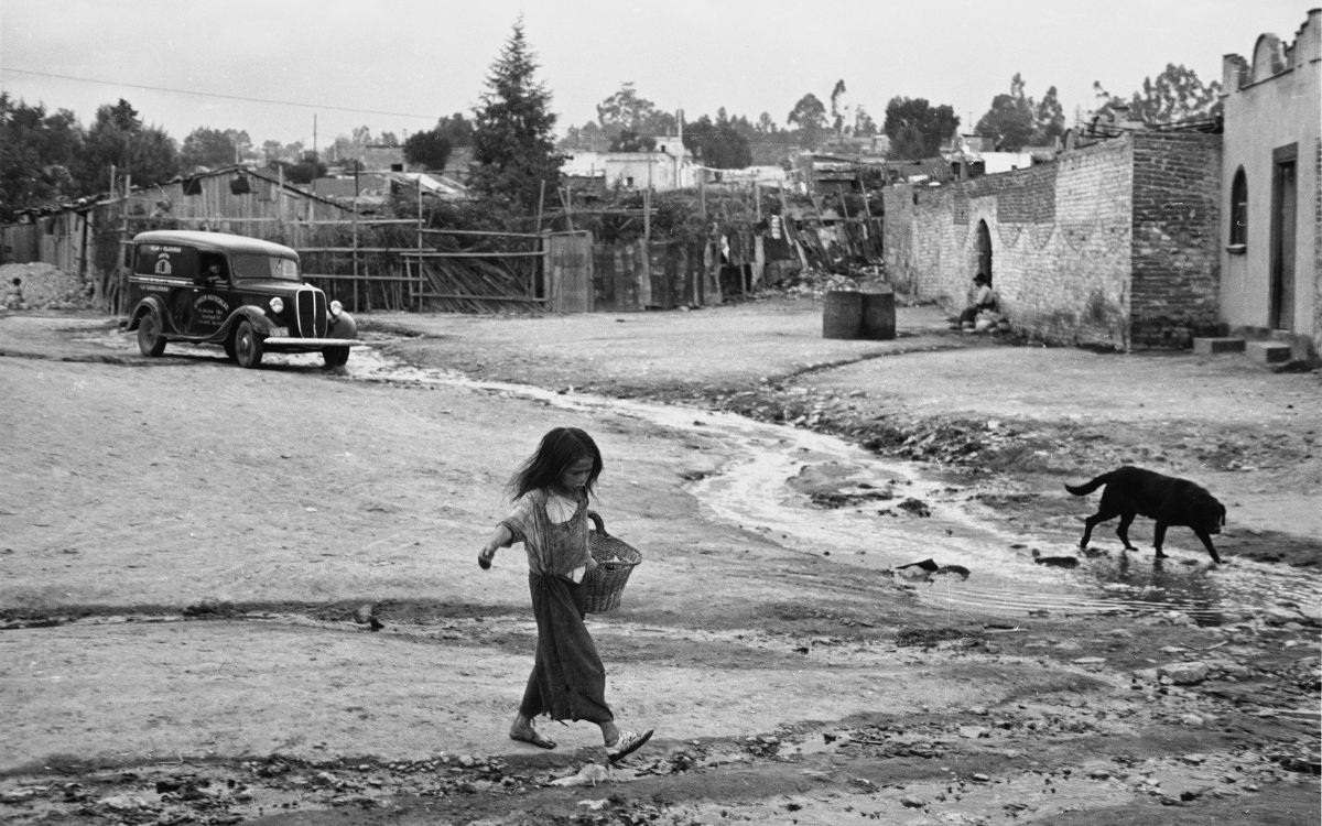 Helen Levitt, Tacubaya, Mexico City, 1941