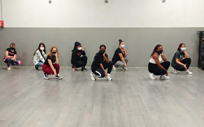 K-Pop - K-Pop Dance Academy