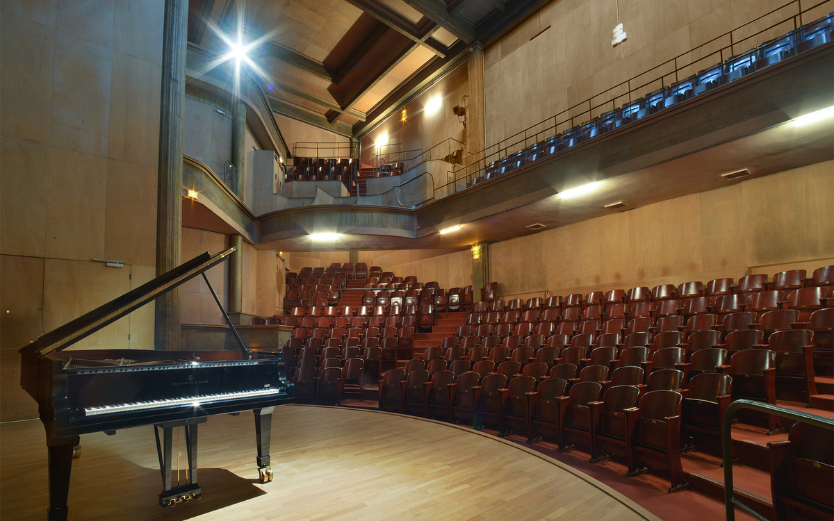 un bijou art déco, une salle qui sonne comme un Stradivarius