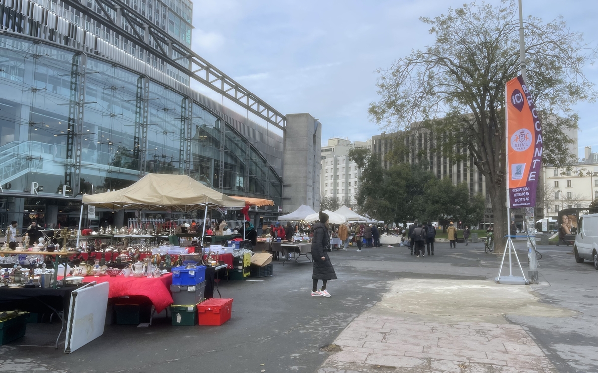 Brocante professionnelle Place Raoul Dautry - Gare Montparnasse - Parvis Principal (15e)