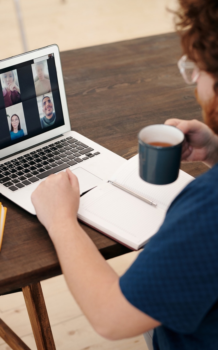 Rejoignez-nous sur Zoom pour écrire ensemble