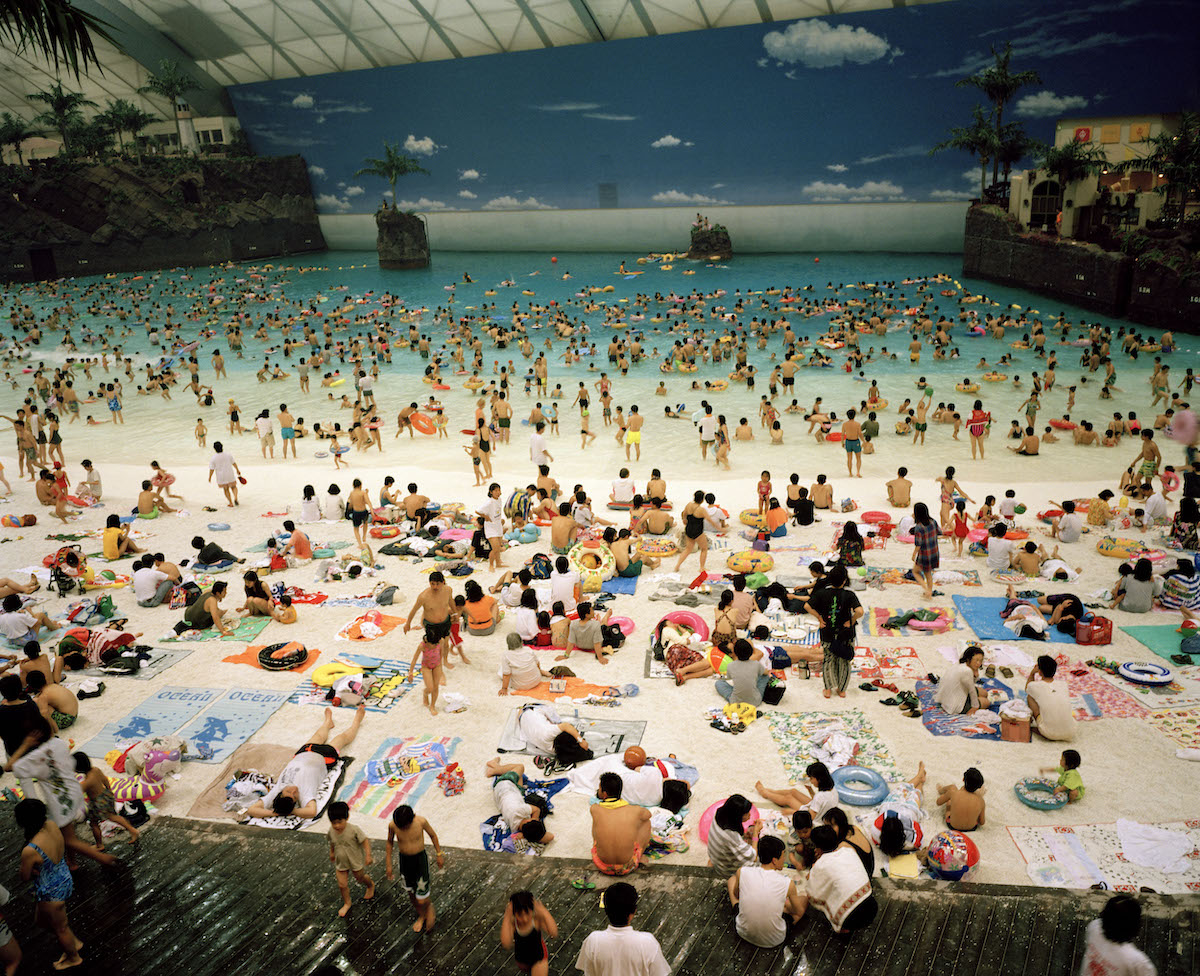 La plage artificielle du Ocean Dome. Miyazaki, Japon. 1996