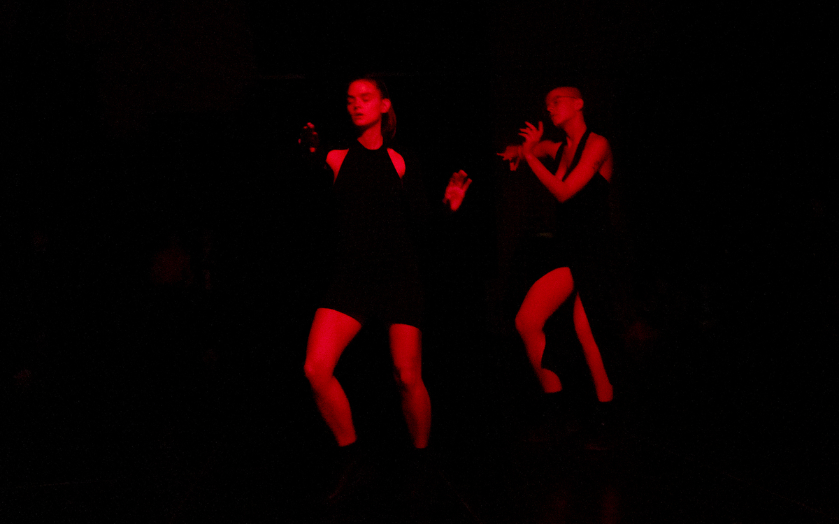 Untitled (Holding Horizon) - Alex Baczyński-Jenkins © Riccardo Banfi