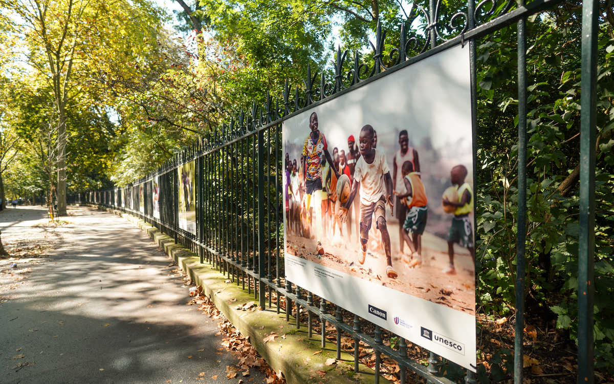 Exposition "Célébrons nos différences" par France 2023, l'UNESCO et CANON