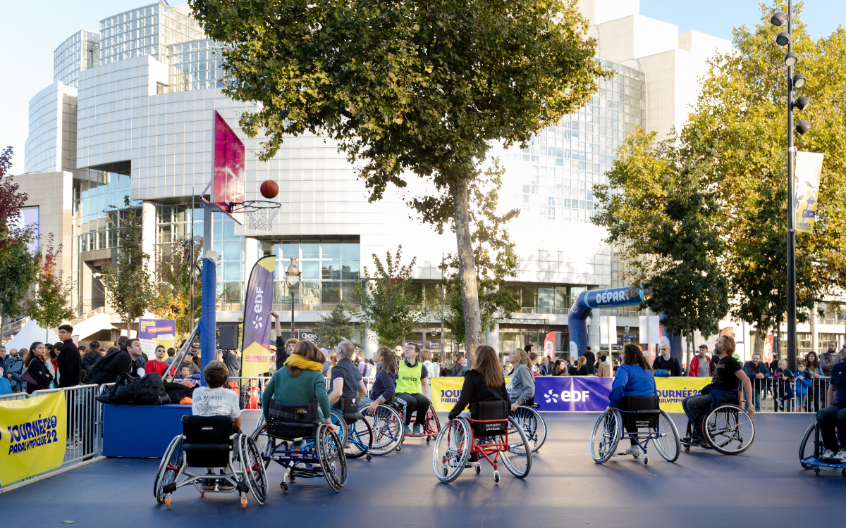 Basket en fauteuil