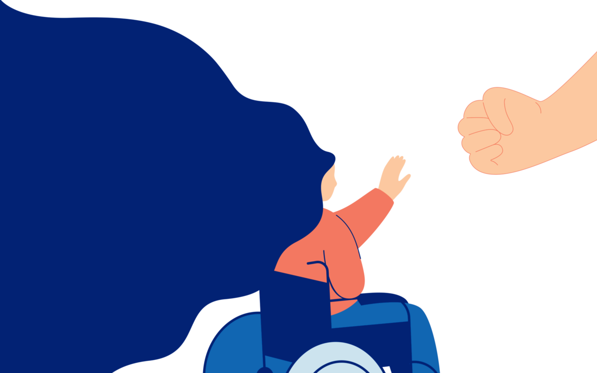 une personne en situation de handicap, assise sur son fauteuil roulant, se retrouve face un poing agressif qui l'empêche d'avancer