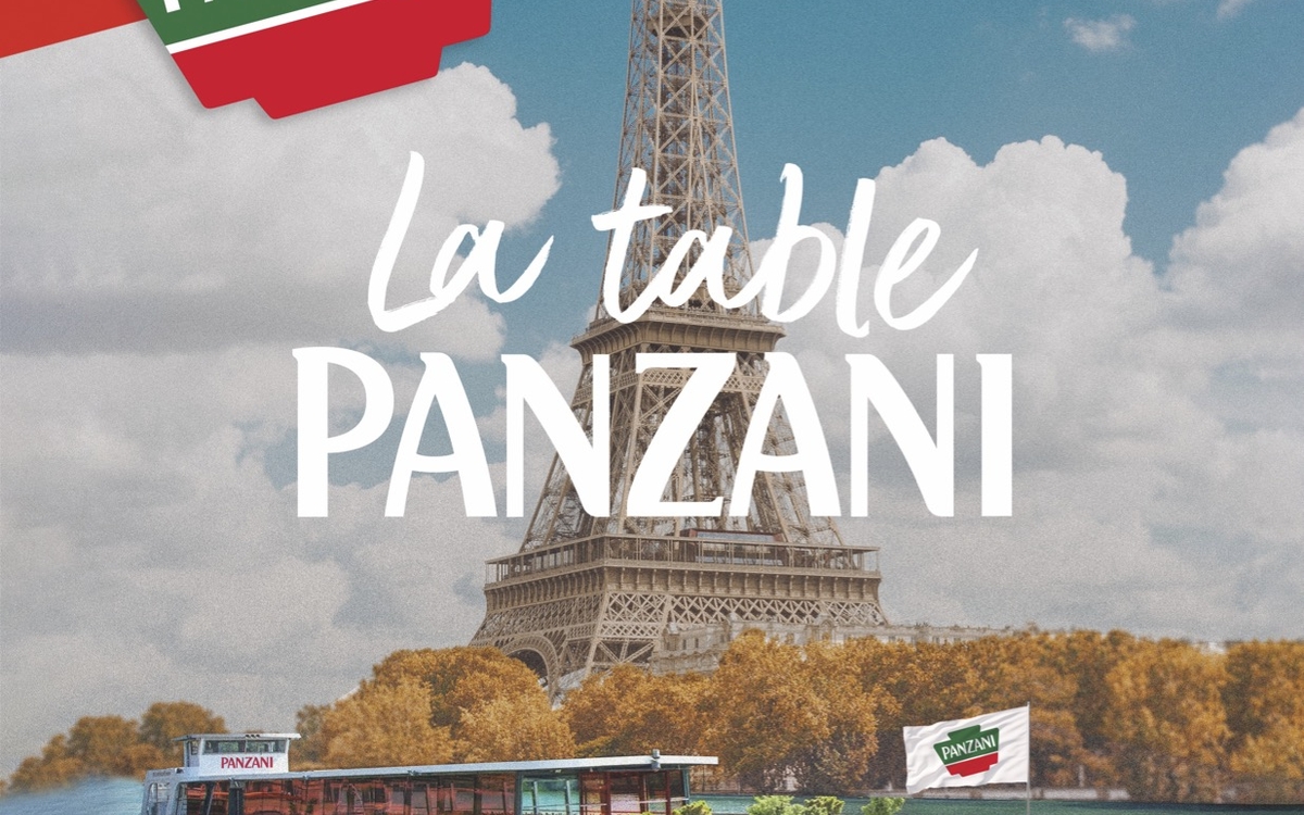 Affiche avec la tour Eiffel avec la péniche aux couleurs de Panzani