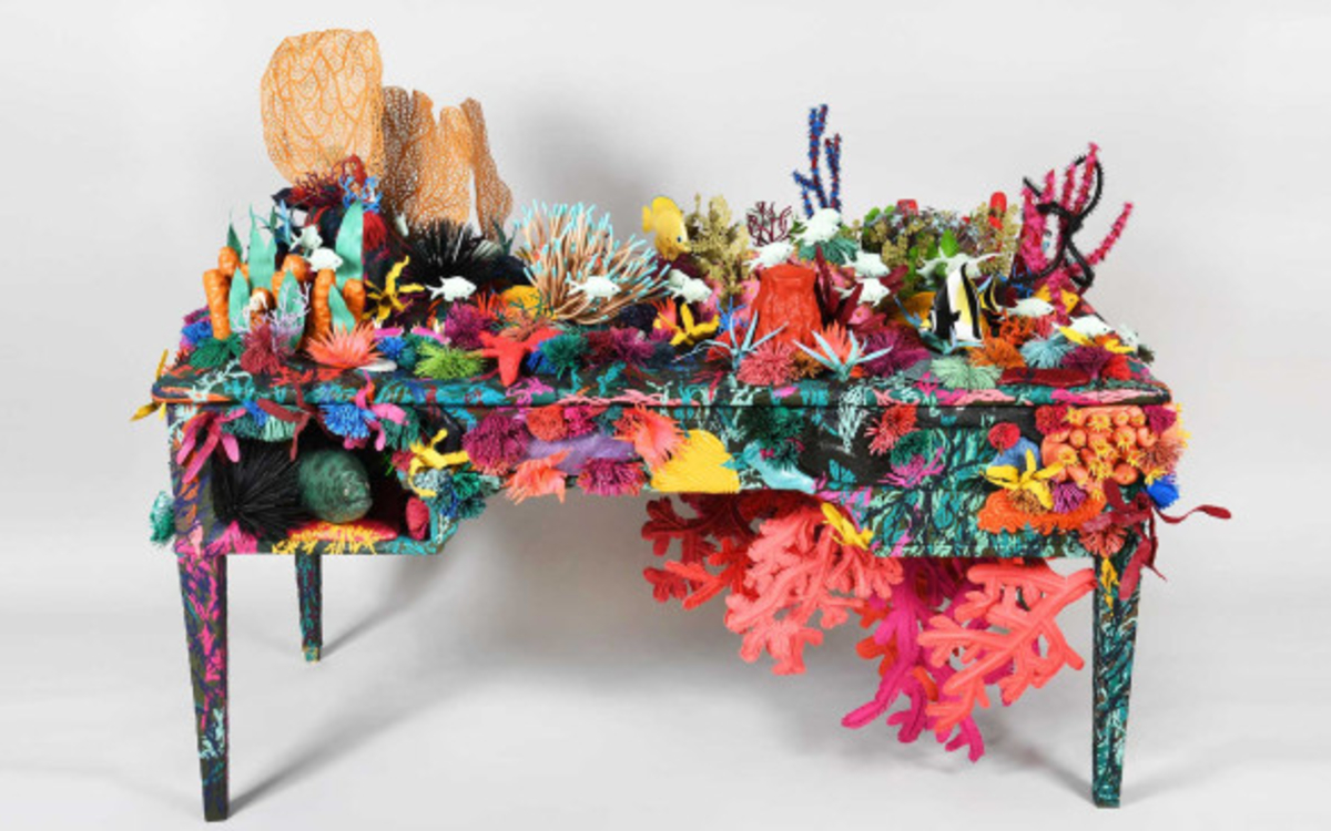 Mobilier redécoré sur le thème des fonds marins 