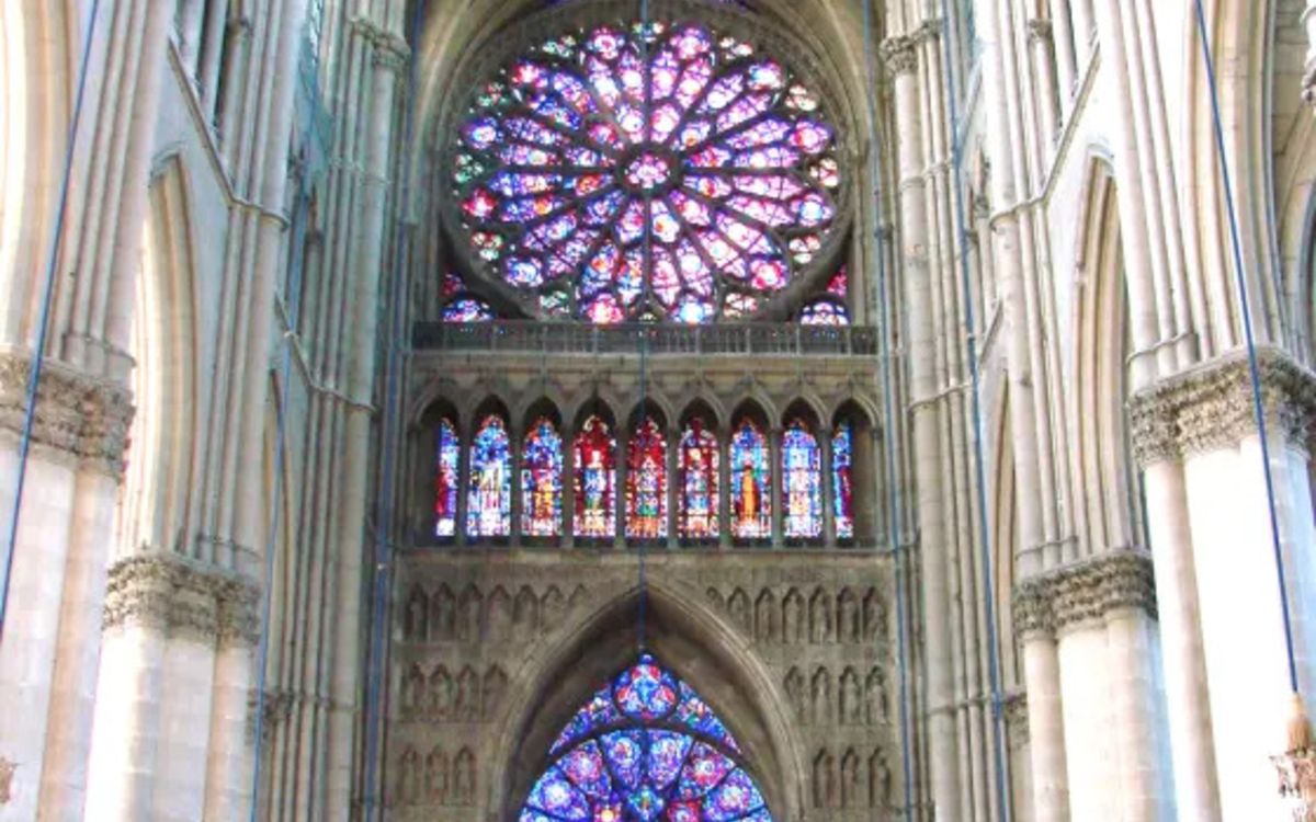 Vous avez dit « Moyen »…? À la découverte des arts au Moyen Âge.