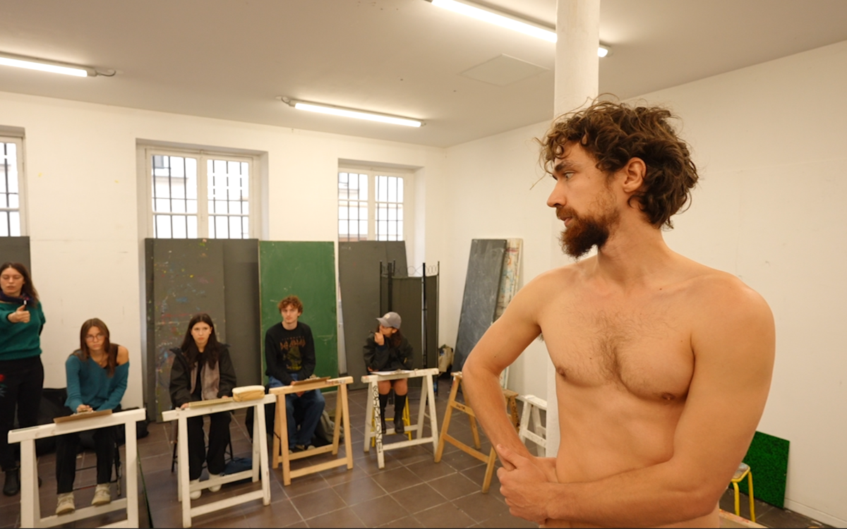 Atelier ouvert croquis-modèle vivant