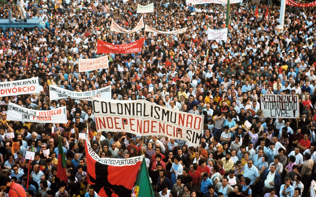 Révolution des oeillets au Portugal