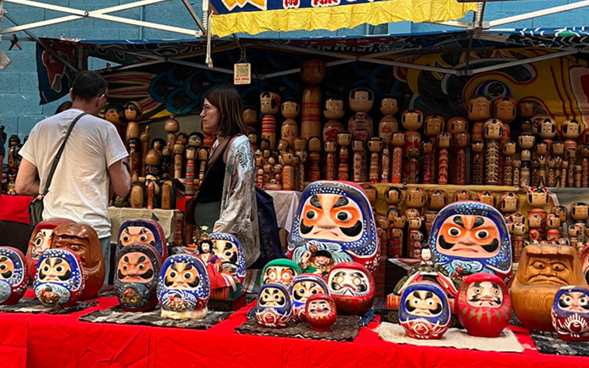 Brocante japon à la Cité Fertile