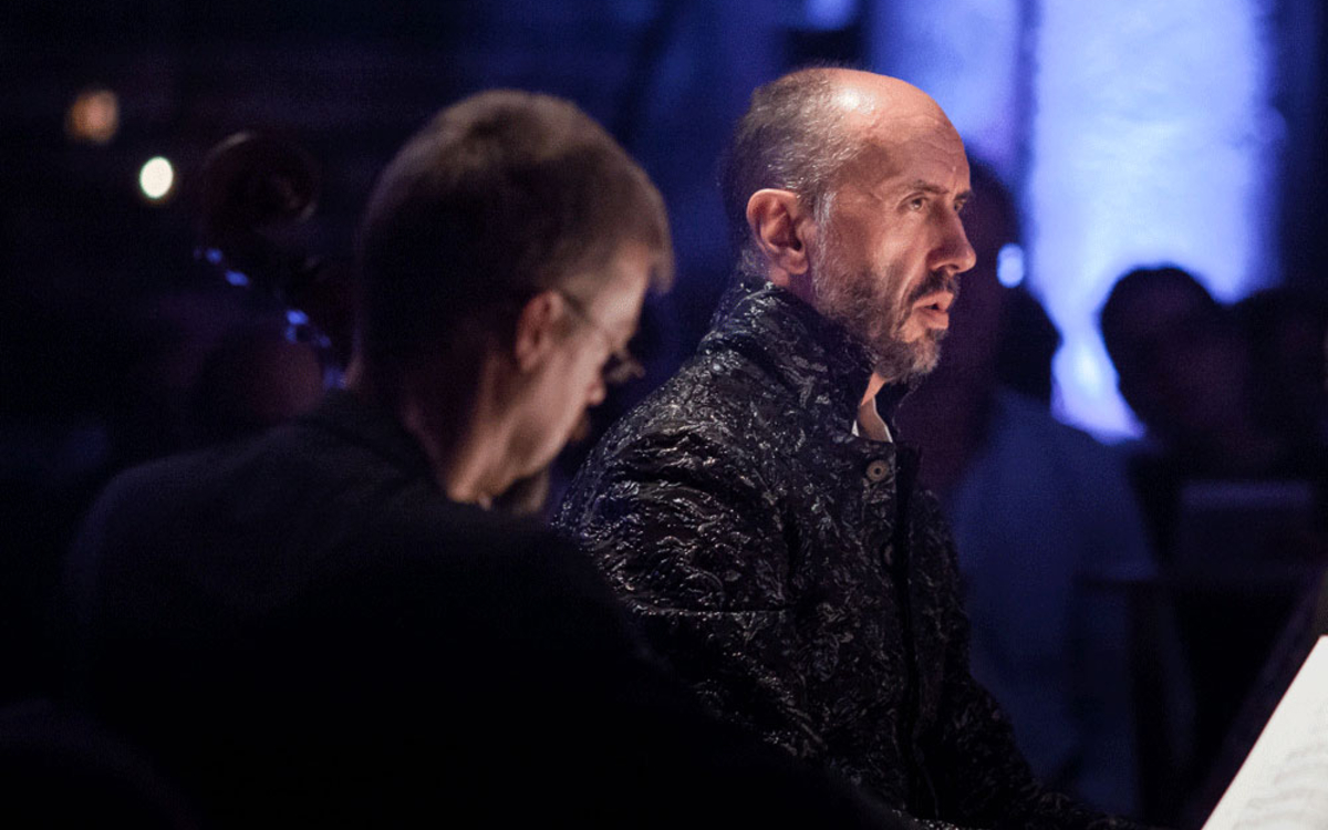 Hervé Niquet, chef d'orchestre et fondateur du Concert Spirituel, dirigeant l'Ensemble au Festival de Rocamadour en 2017