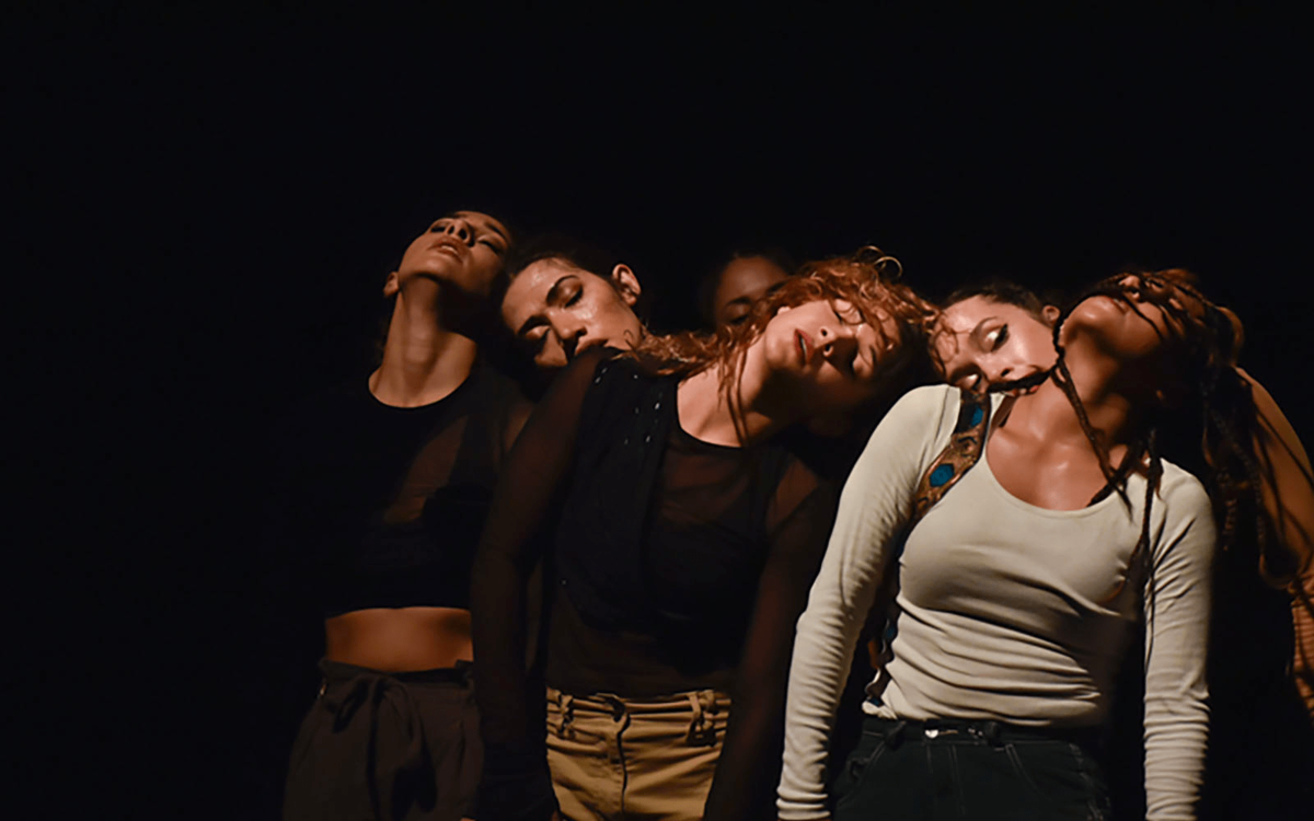 6 danseuses de la compagnie MehDia sur le spectacle MeriDio