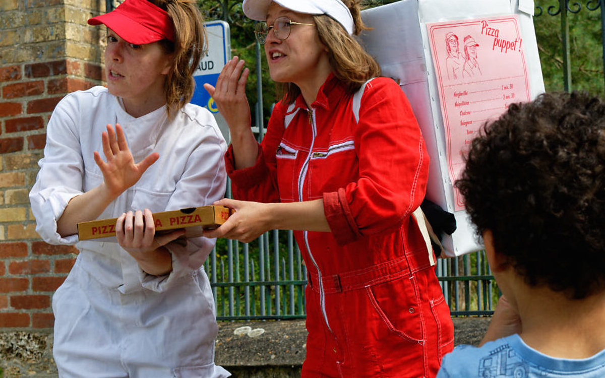 Pizza puppet : un mini-spectacle dans une boîte à pizza !