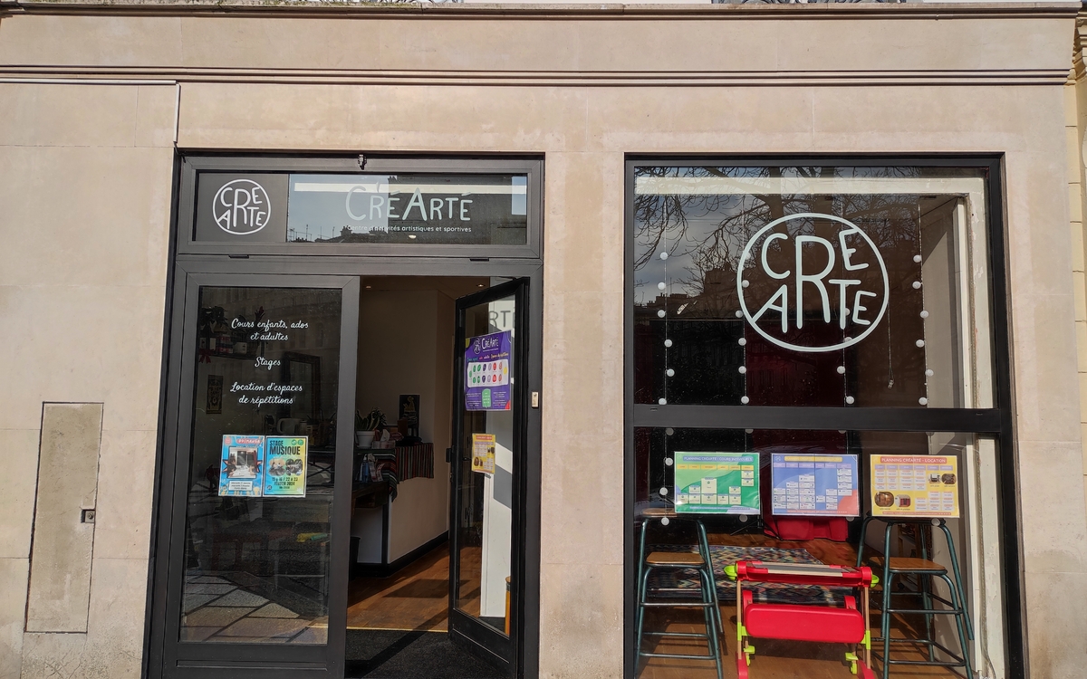 affiche portes ouvertes CréArté
