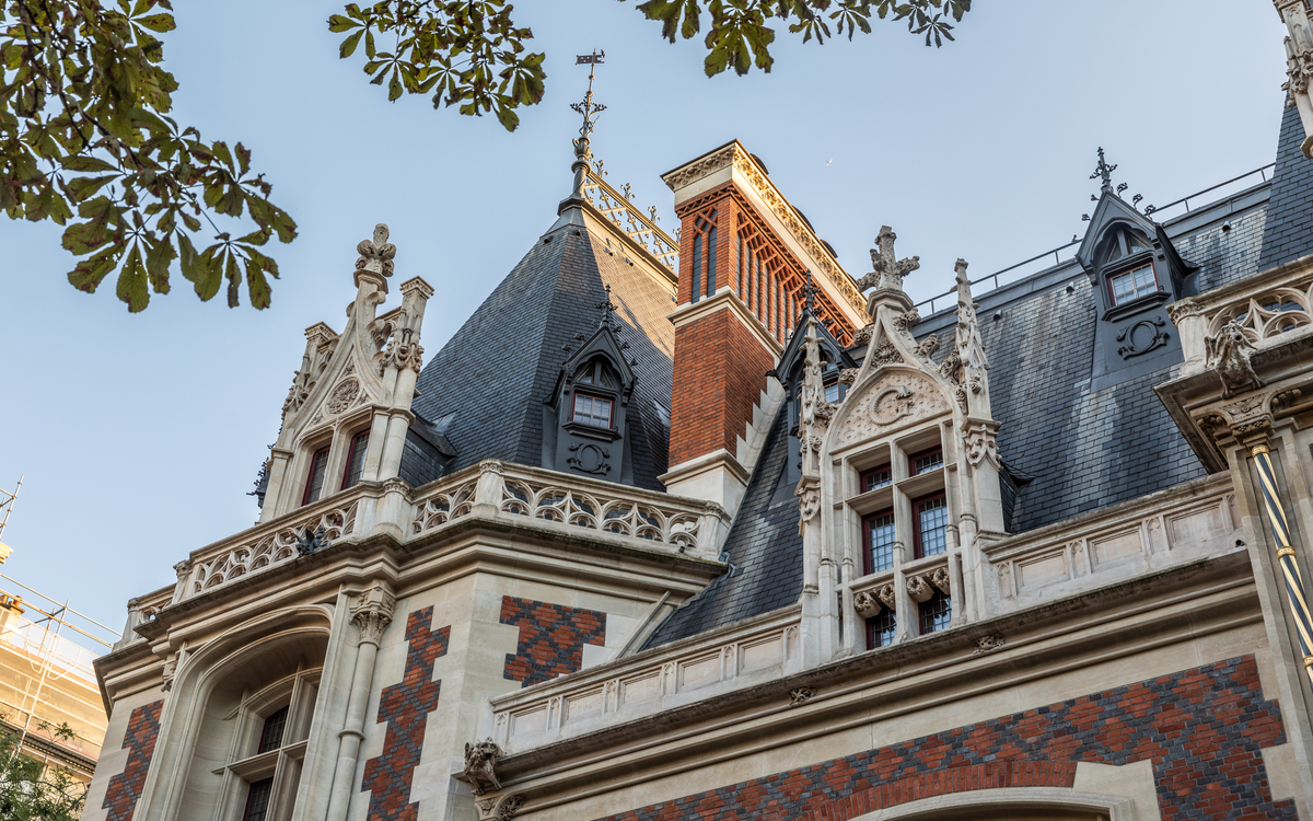 Façade de la Cité de l'économie