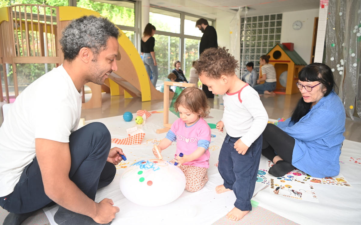 Les Samedis en Famille · Crèche Marguerite Long (1/1)