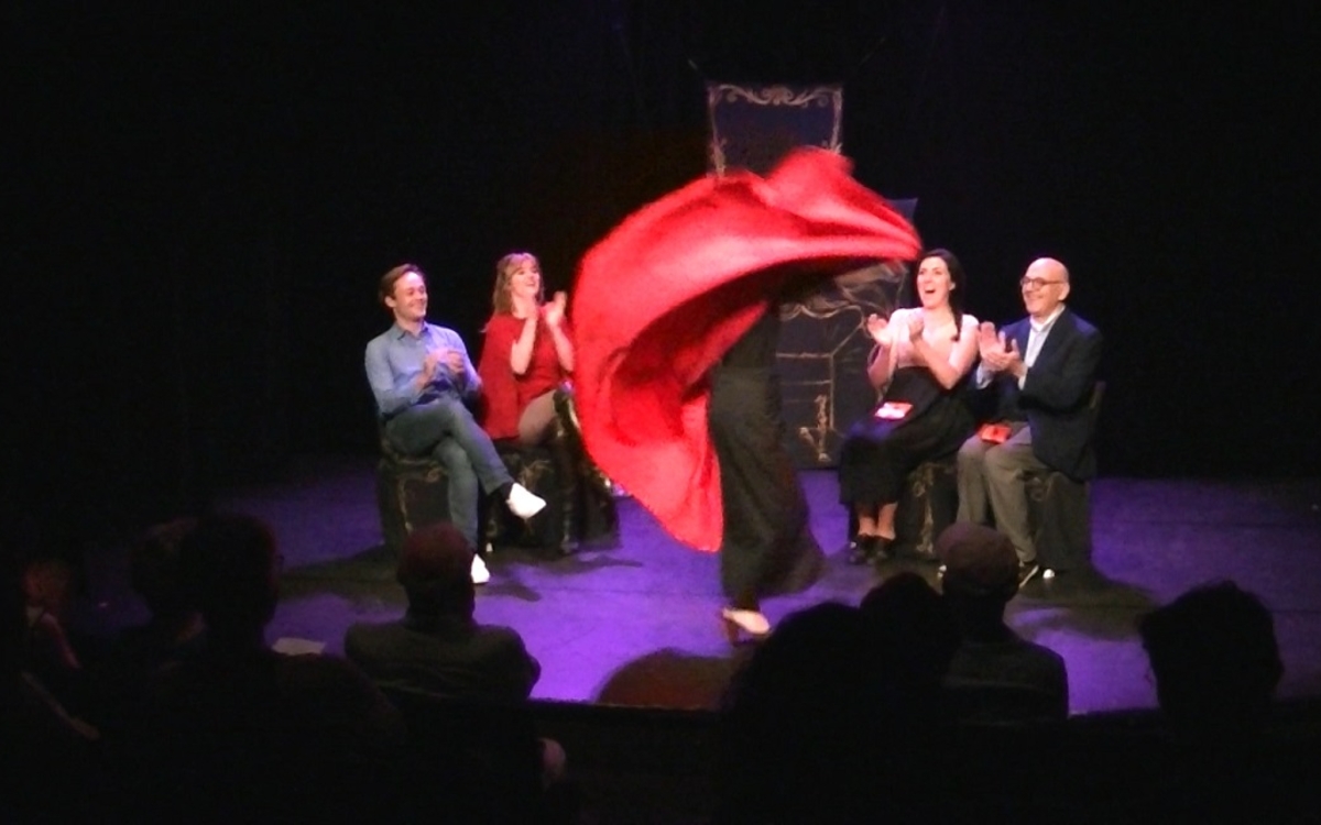 "Dormez, je le veux !" les 29 et 30 juin  à 16h30 et 1er juillet à 21h à l'Auguste théâtre 75011 Paris. Présentation d'atelier de la Cie Esperluète and Co. Billetterie sur Hello Asso