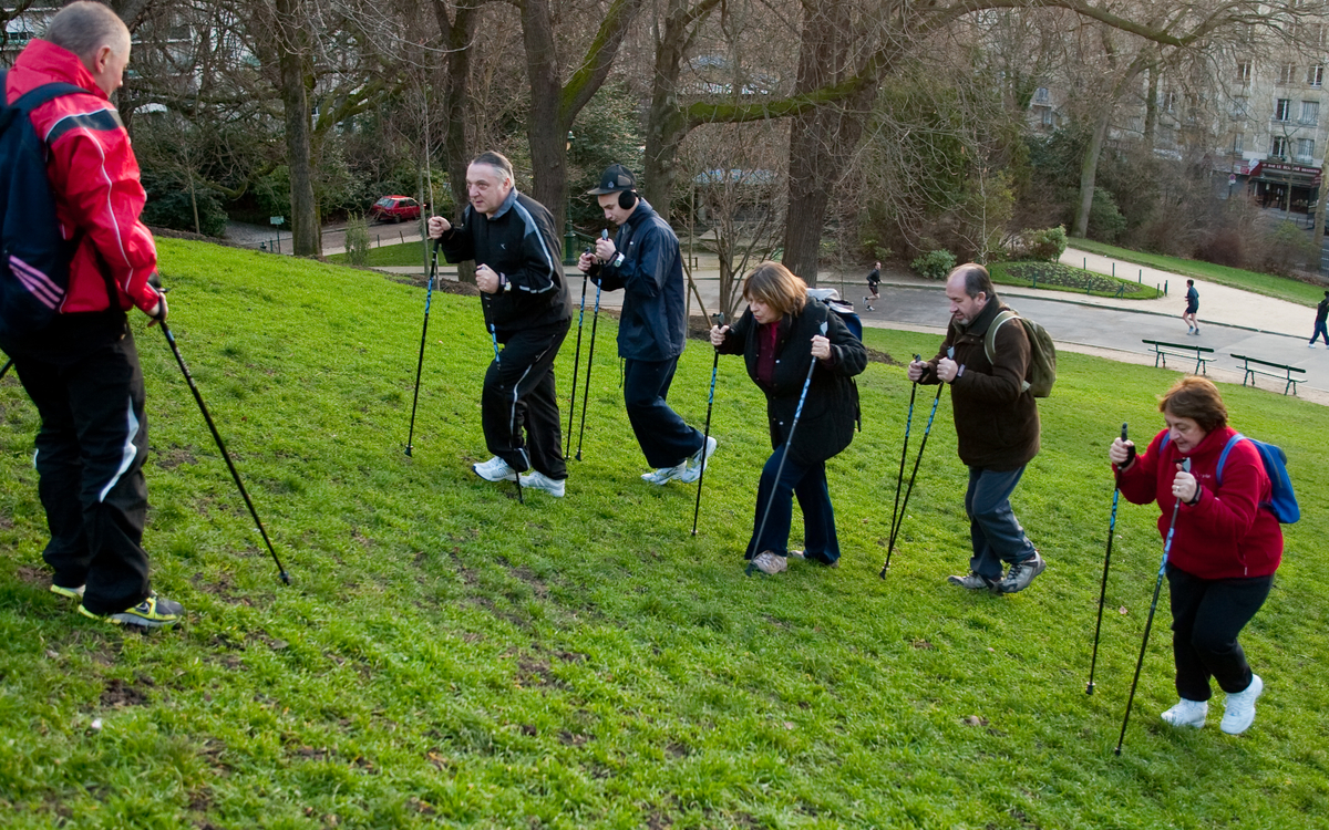 Paris sport proximité : marche nordique et pétanque au parc Martin Luther King (1/1)