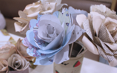 Photographie : bouquet de fleurs en papier