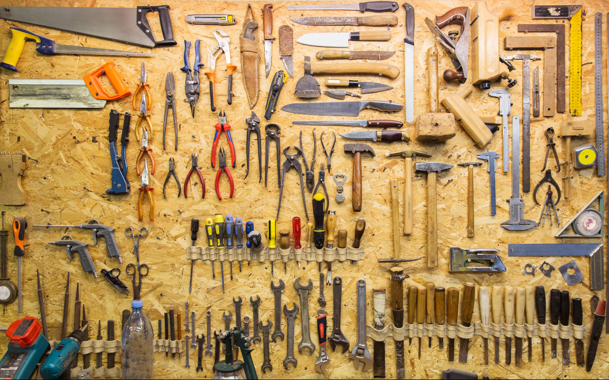 Un mur plein d'outils 