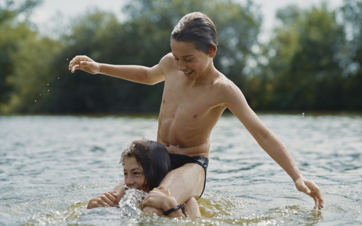 Affiche de l'évènement : « Young hearts » d’Anthony Schatteman