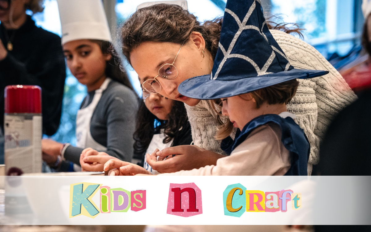 activité manuelle avec des enfants