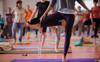 Du yoga pour se ressourcer dans le 11e