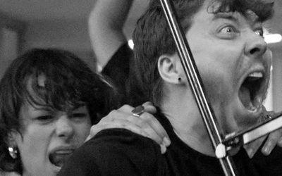 Au Pouvoir - Les 2 Production