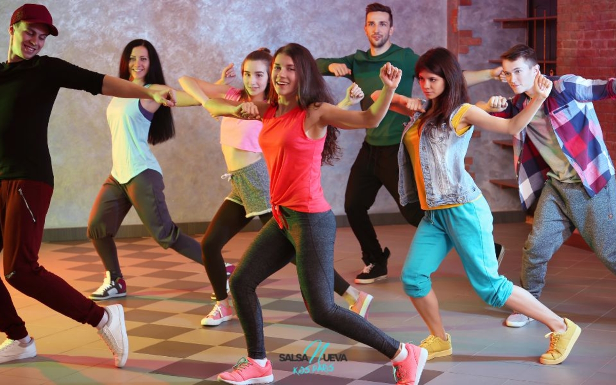 🩰 École de danse pour ados | Paris 20ème 💃🏼 Danse | Hip-Hop | Street Jazz 🌟 De 6 à 17 ans 🎭 Gala de fin d’année