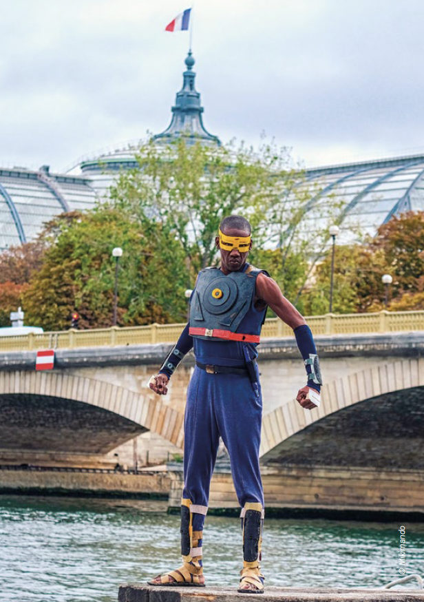 Daldo Marte devant le Grand Palais, Paris 2025