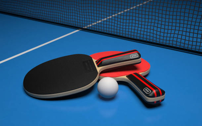 aquette de tennis de table pour participer à un cours 