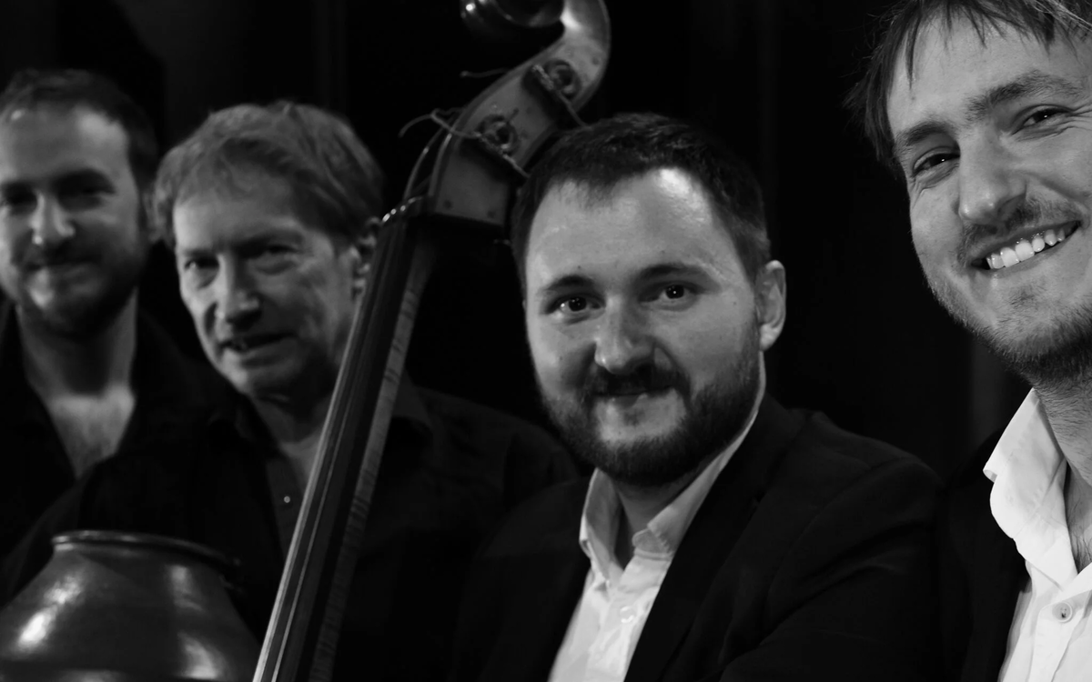 Café-concert : Les frères Dübz
