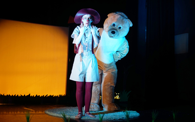 Céleste et la lune spectacle enfant a la folie theatre