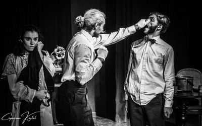 L'épouvantail spectacle classique a la folie théâtre